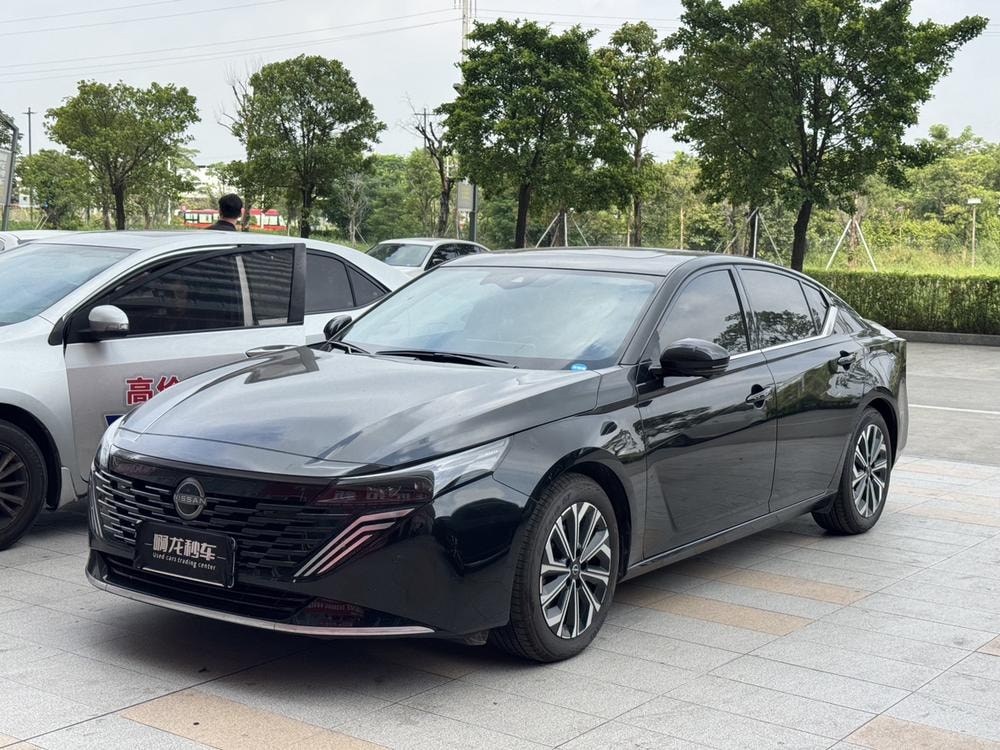 Nissan Teana 2026 — фото автомобиля