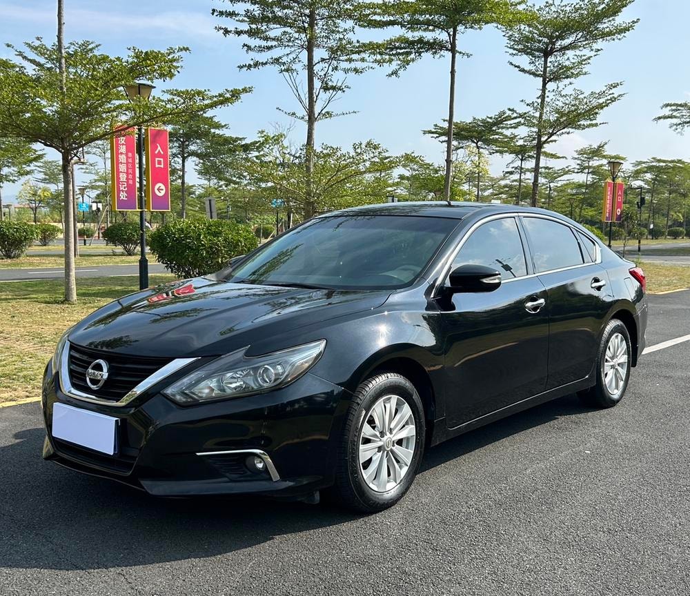 Nissan Teana 2018 — фото автомобиля