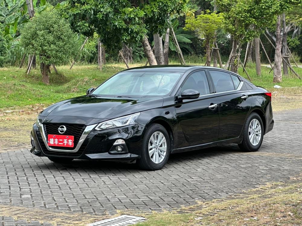 Nissan Teana 2021 — фото автомобиля