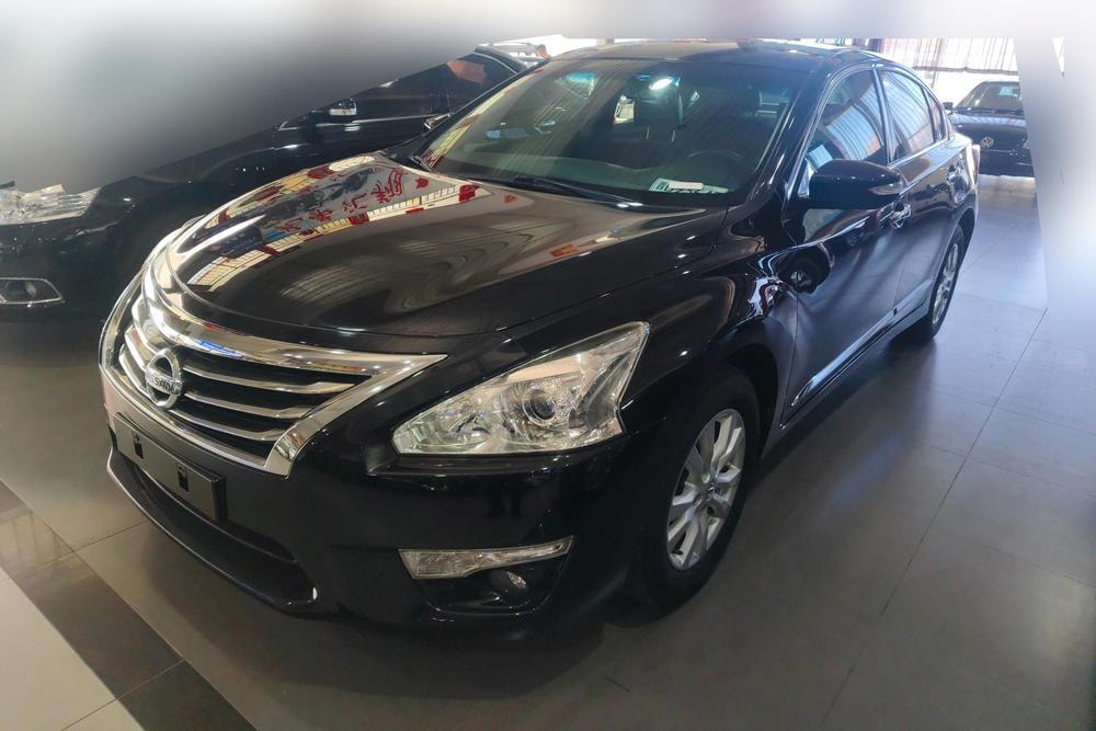 Nissan Teana 2013 — фото автомобиля