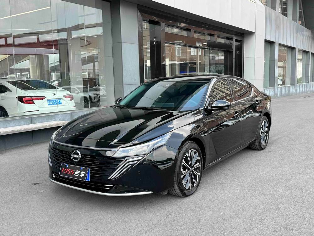 Nissan Teana 2026 — фото автомобиля