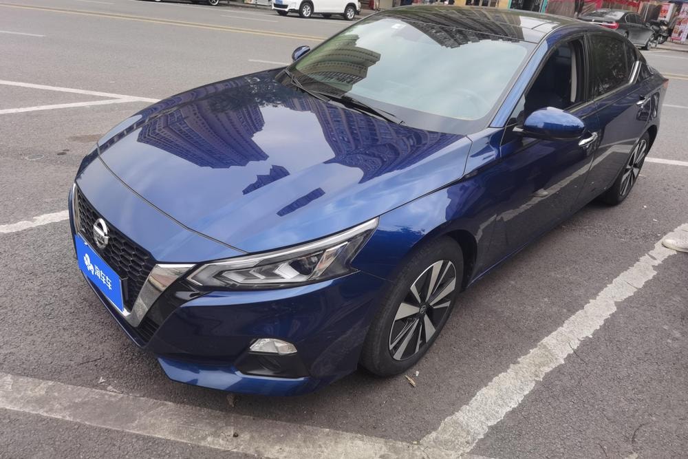 Nissan Teana 2021 — фото автомобиля