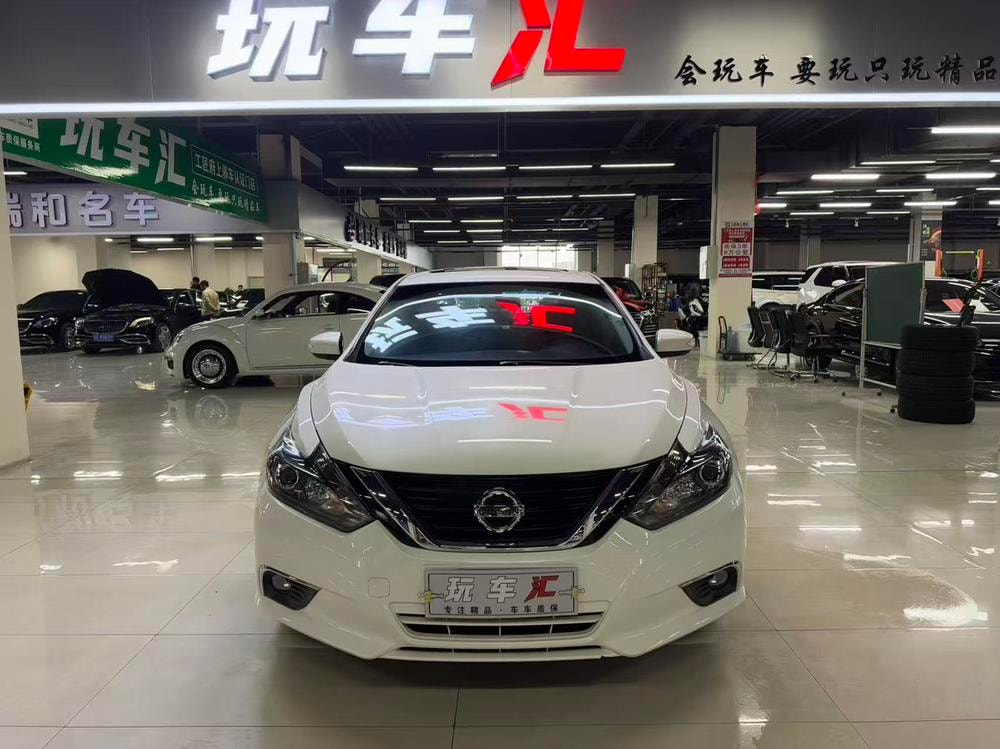 Nissan Teana 2016 — фото автомобиля