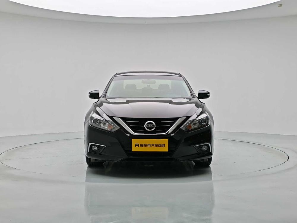 Nissan Teana 2016 — фото автомобиля