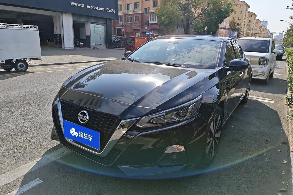Nissan Teana 2021 — фото автомобиля