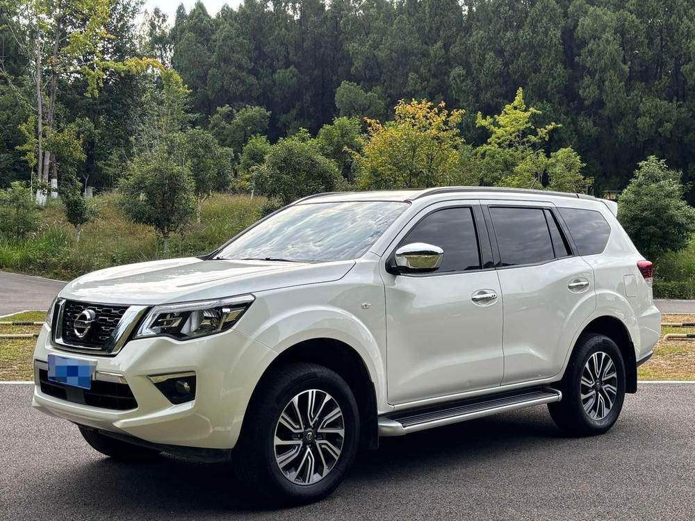 Nissan Terra 2020 — фото автомобиля 1