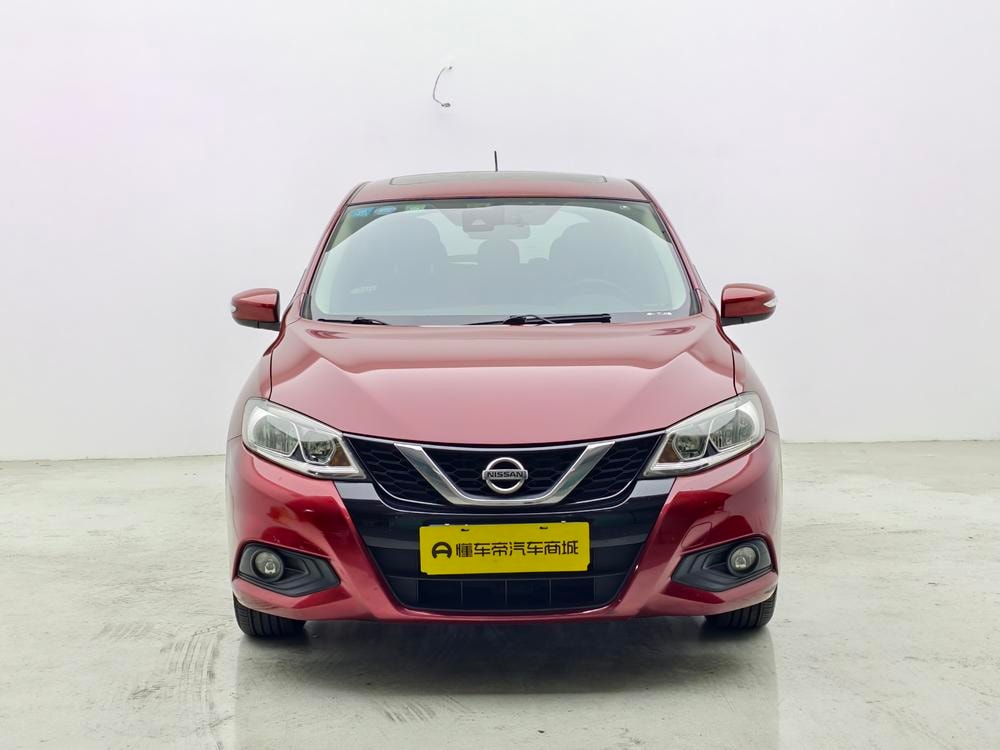 Nissan Tiida 2019 — фото автомобиля