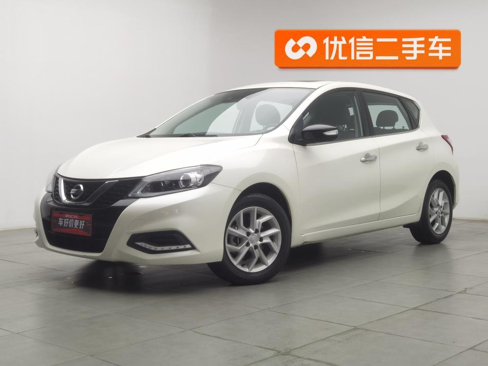 Nissan Tiida 2021 — фото автомобиля