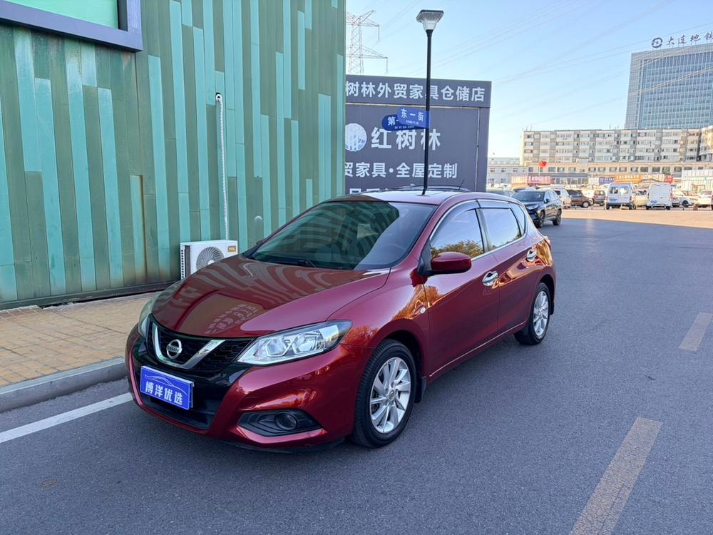 Nissan Tiida 2016 — фото автомобиля