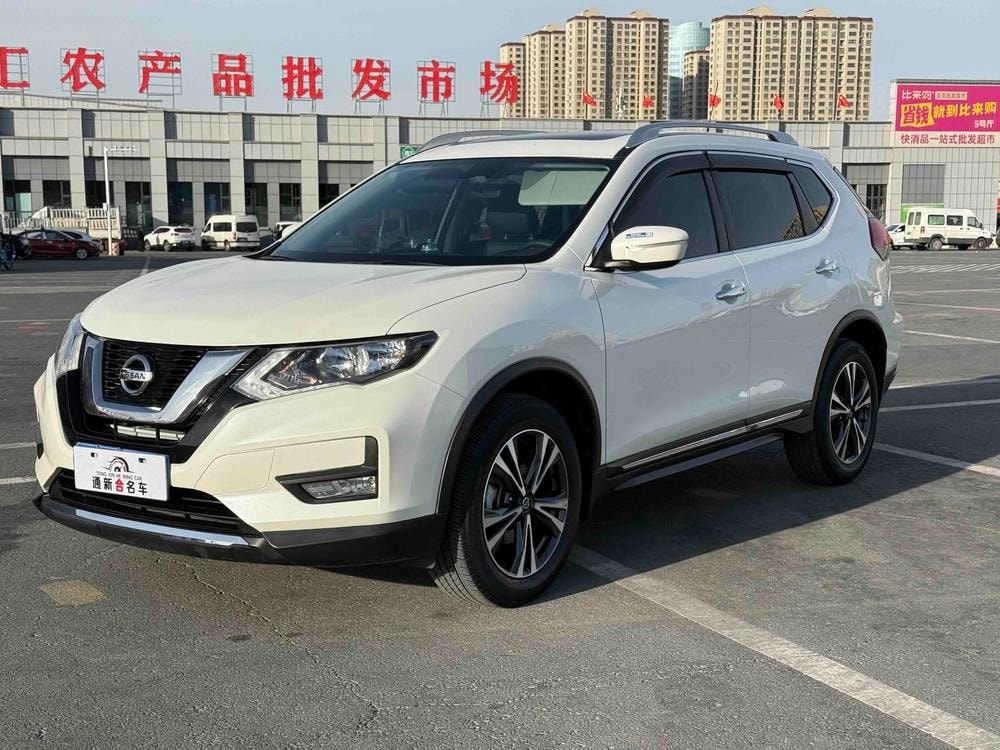 Nissan X-Trail 2021 — фото автомобиля