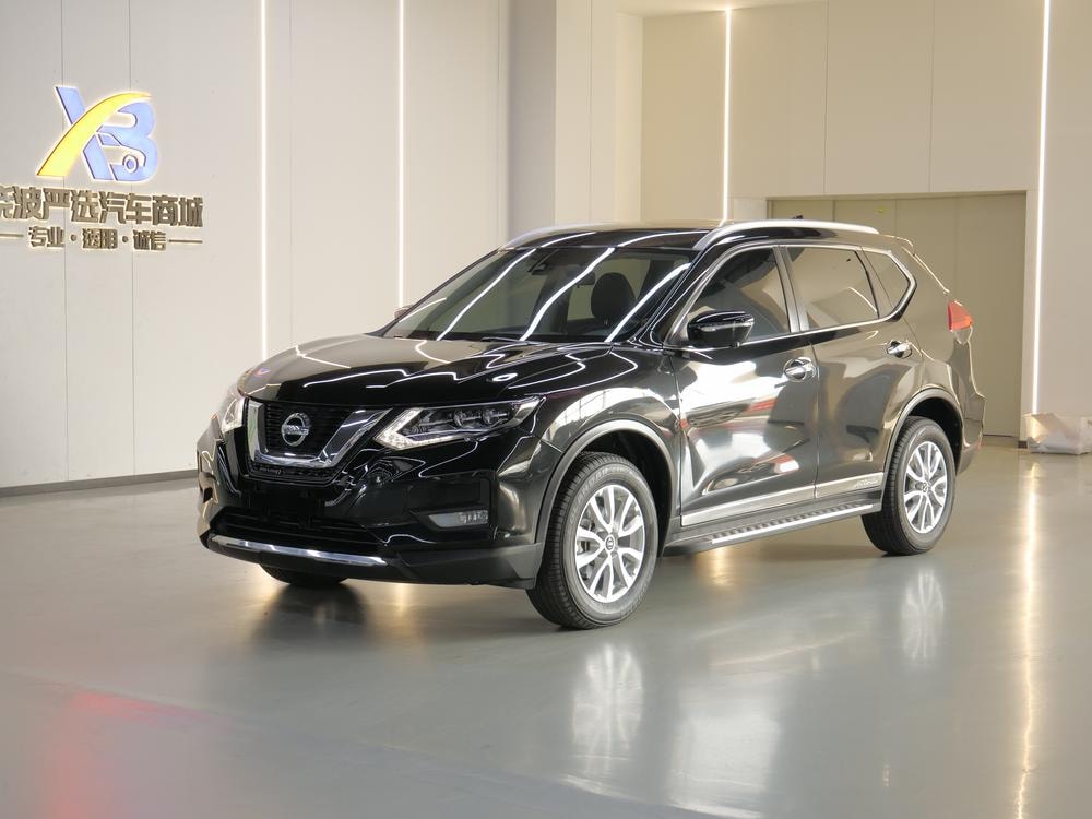 Nissan X-Trail 2023 — фото автомобиля