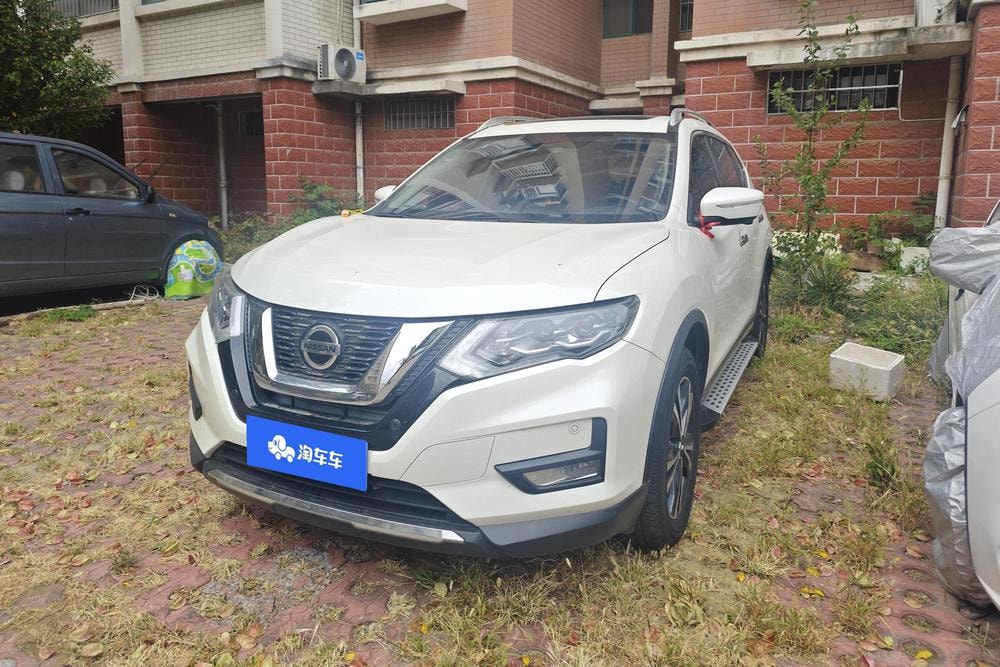 Nissan X-Trail 2021 — фото автомобиля 1