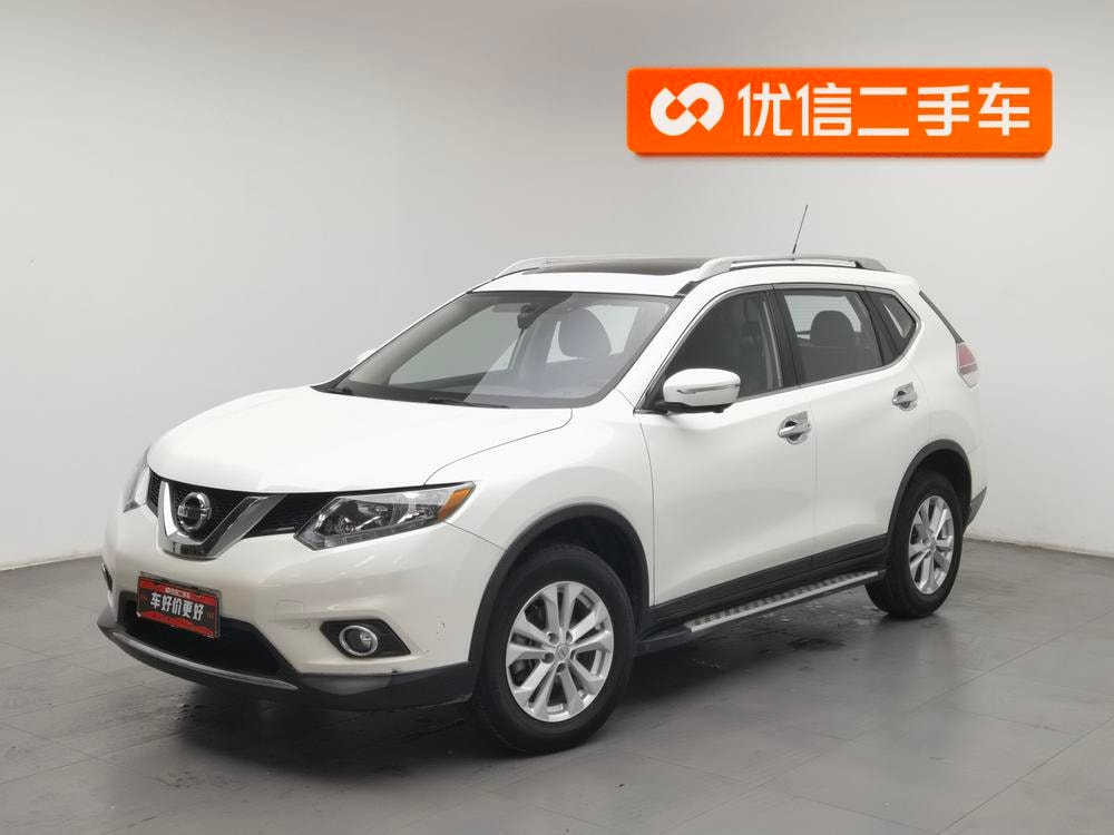 Nissan X-Trail 2015 — фото автомобиля