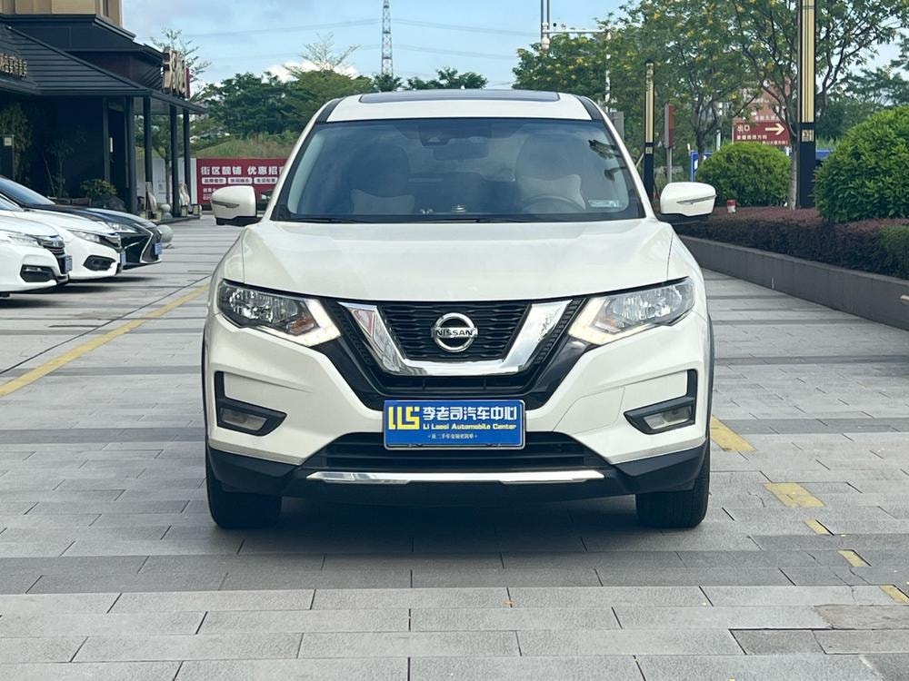 Nissan X-Trail 2021 — фото автомобиля 1