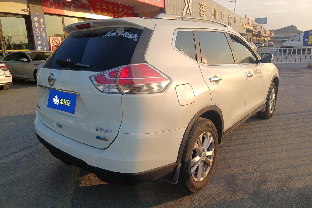 Nissan X-Trail 2014 — фото автомобиля 1
