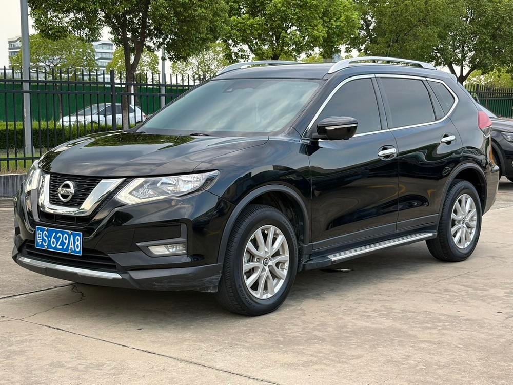 Nissan X-Trail 2022 — фото автомобиля 1