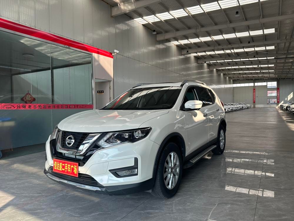 Nissan X-Trail 2019 — фото автомобиля 1