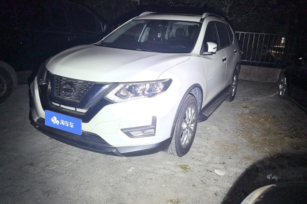 Nissan X-Trail 2021 — фото автомобиля 1