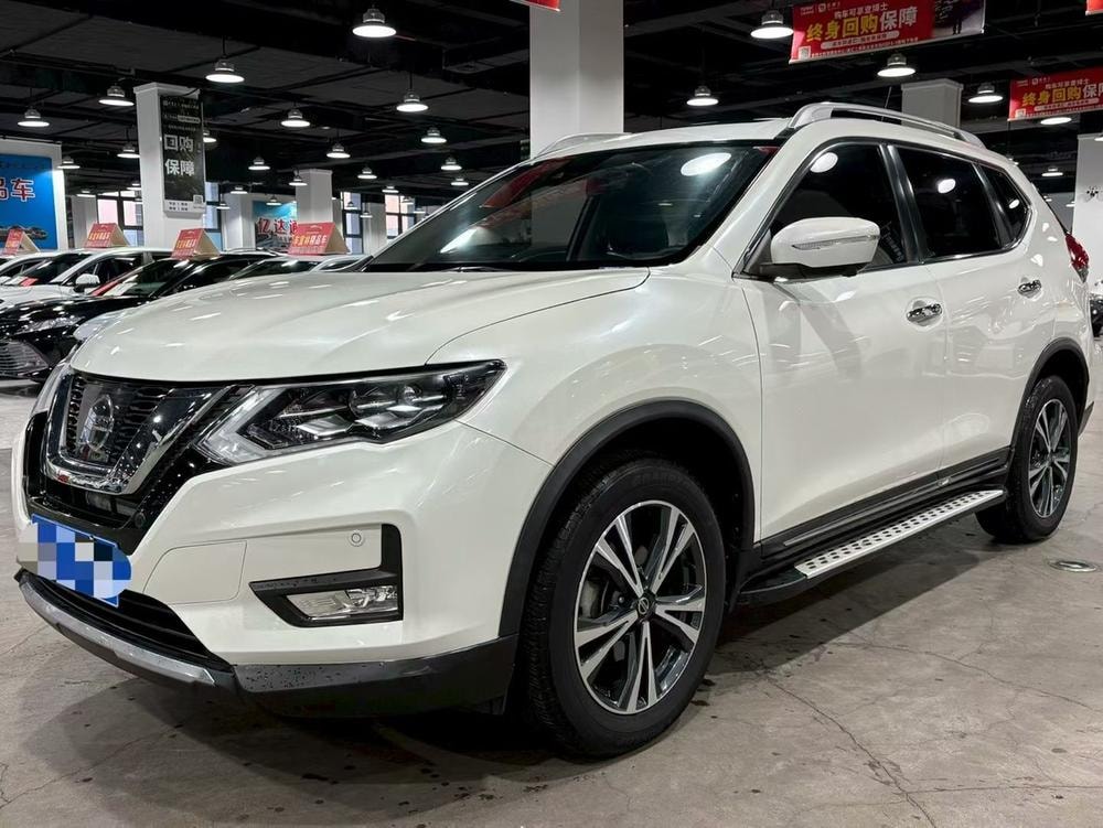 Nissan X-Trail 2020 — фото автомобиля