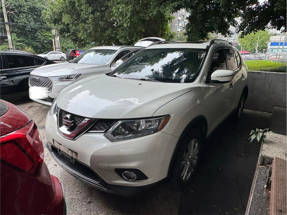 Nissan X-Trail 2016 — фото автомобиля