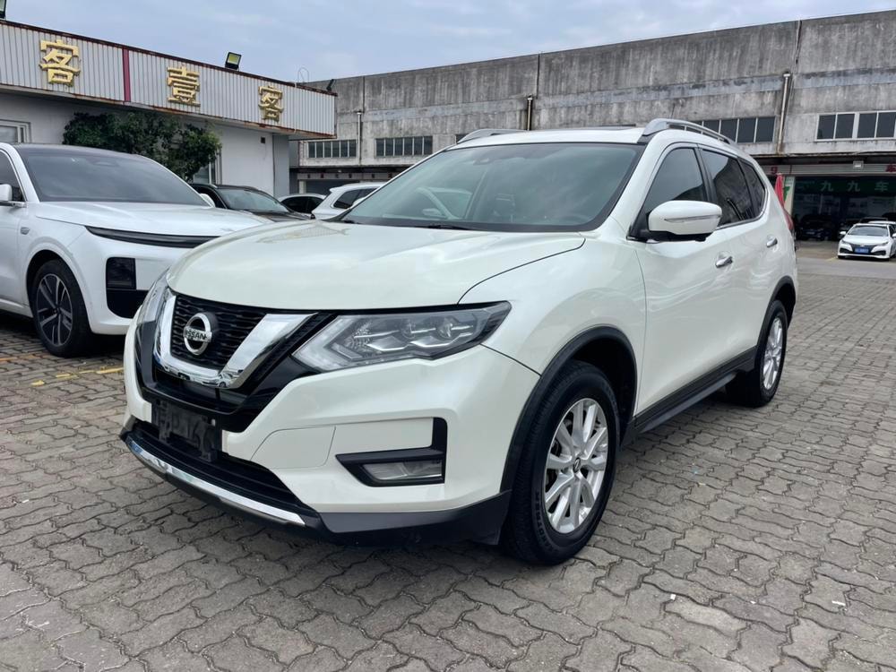 Nissan X-Trail 2020 — фото автомобиля