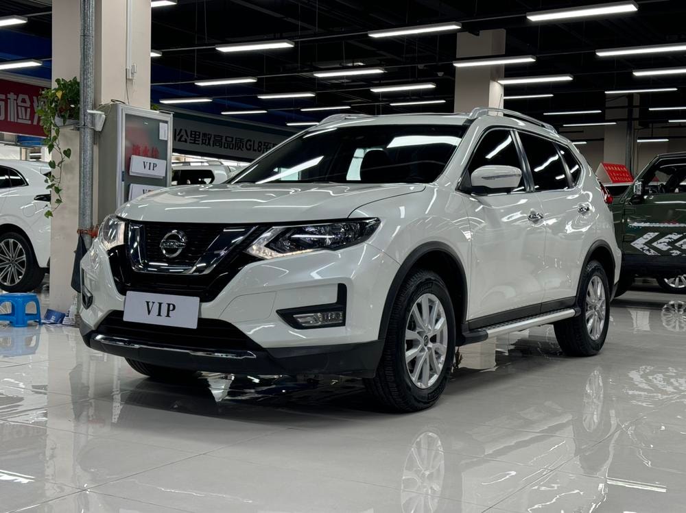 Nissan X-Trail 2019 — фото автомобиля