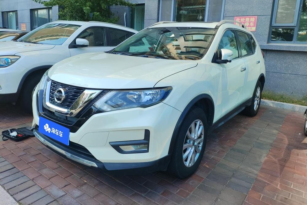 Nissan X-Trail 2020 — фото автомобиля