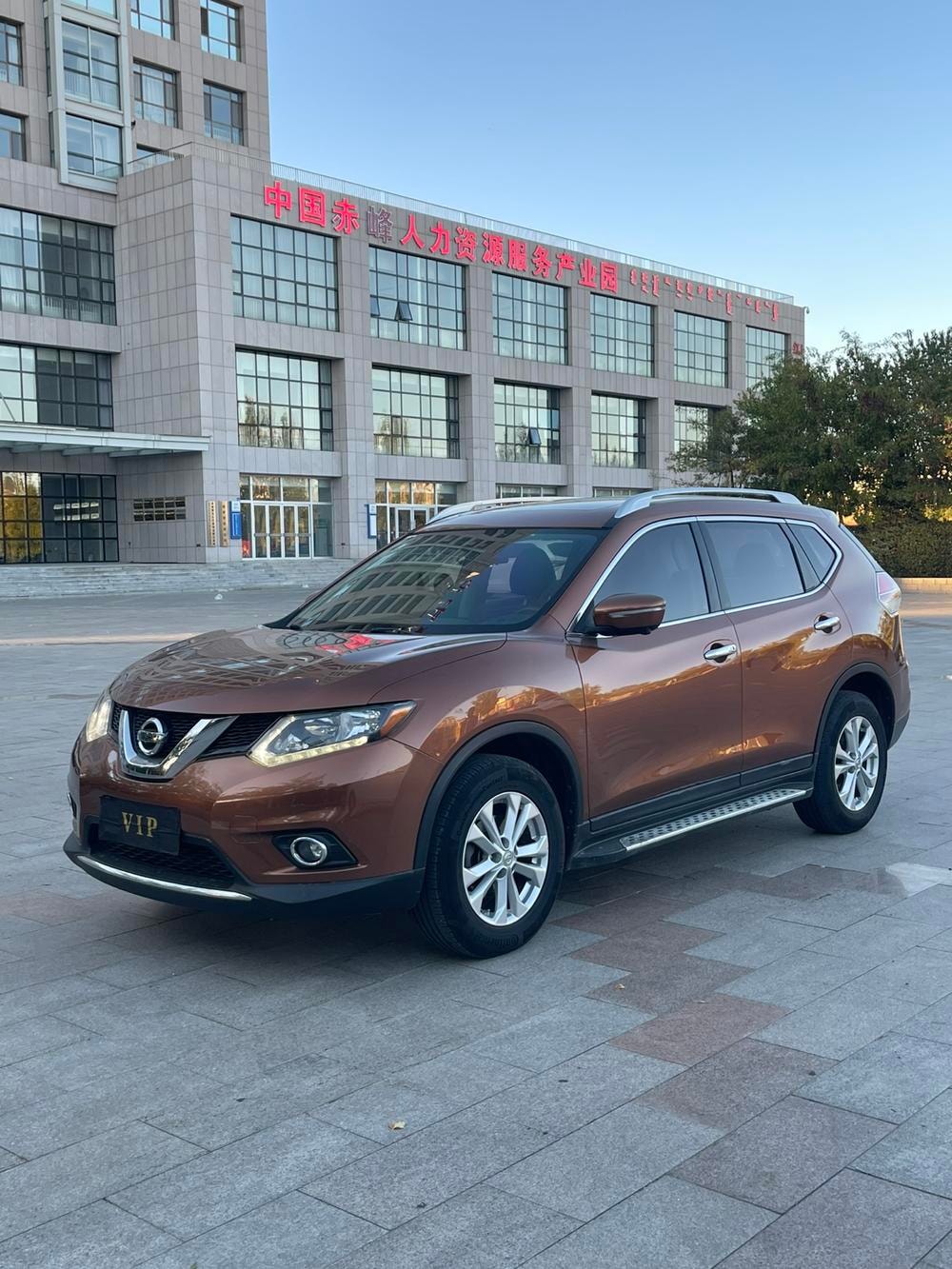 Nissan X-Trail 2014 — фото автомобиля