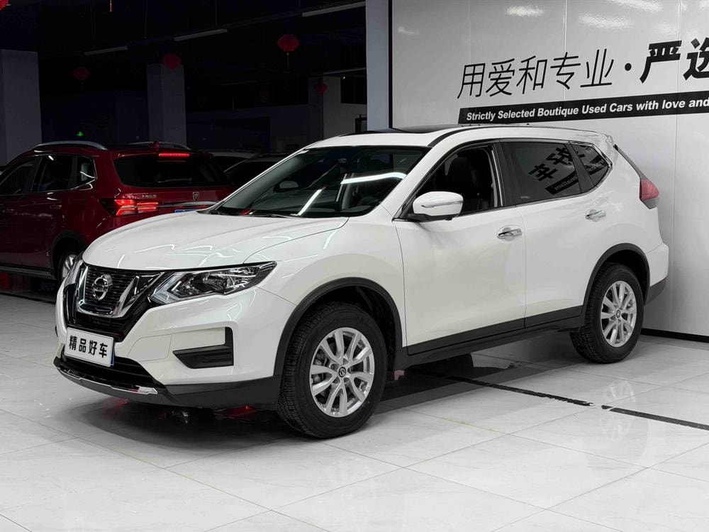 Nissan X-Trail 2023 — фото автомобиля