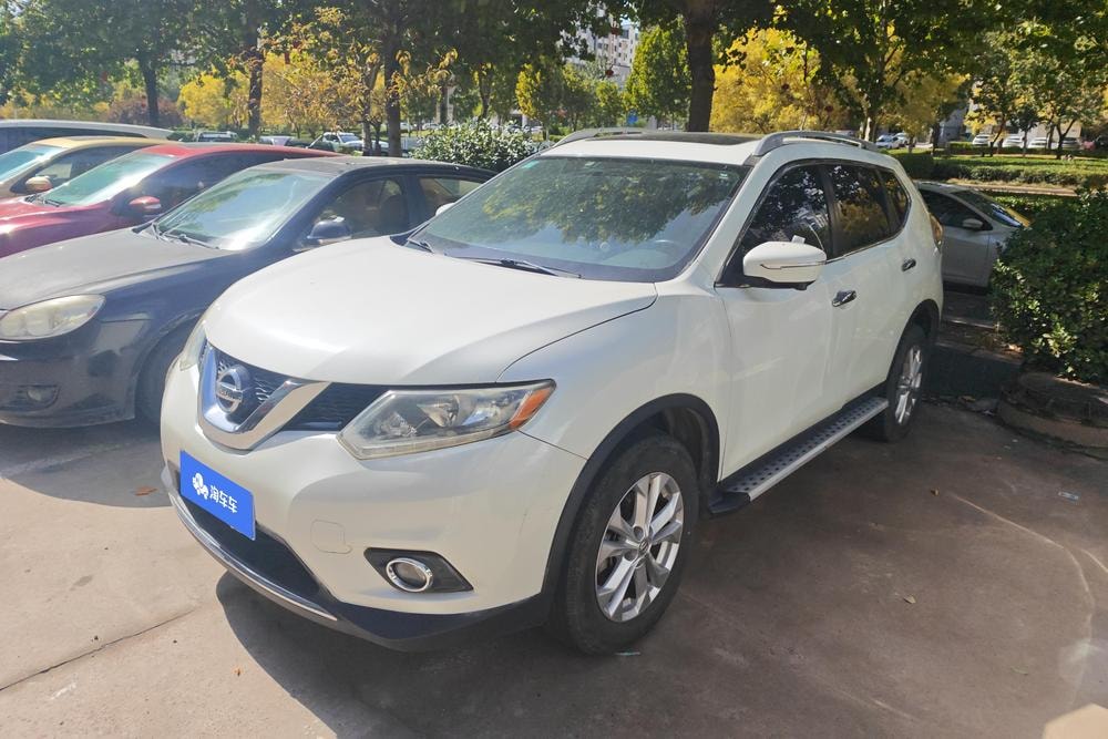 Nissan X-Trail 2014 — фото автомобиля