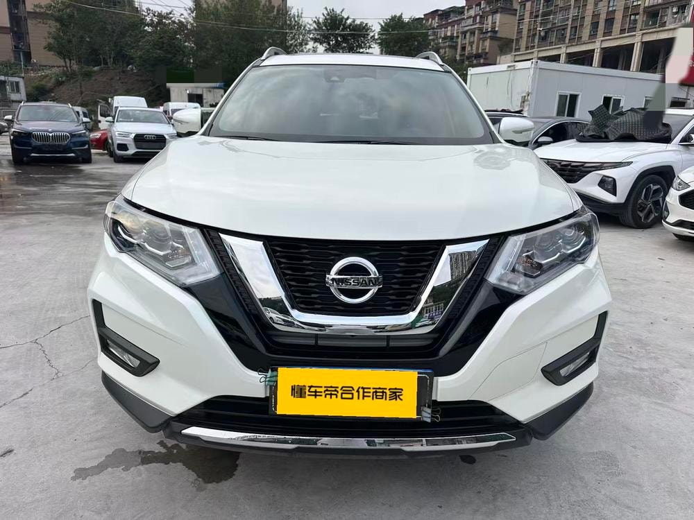 Nissan X-Trail 2023 — фото автомобиля