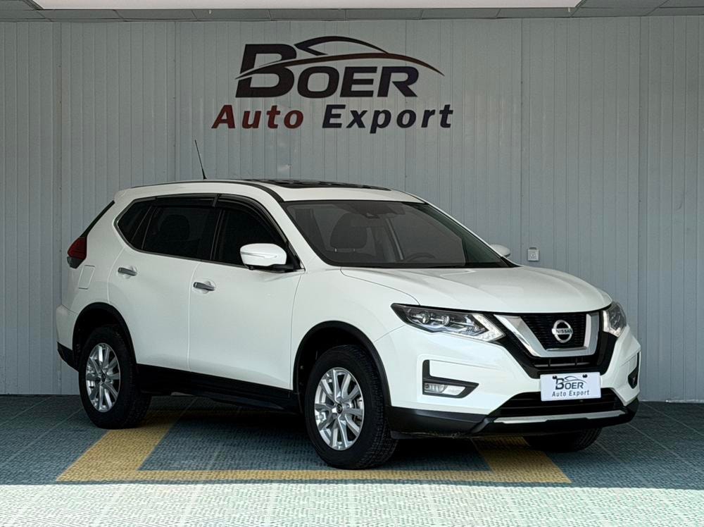 Nissan X-Trail 2022 — фото автомобиля