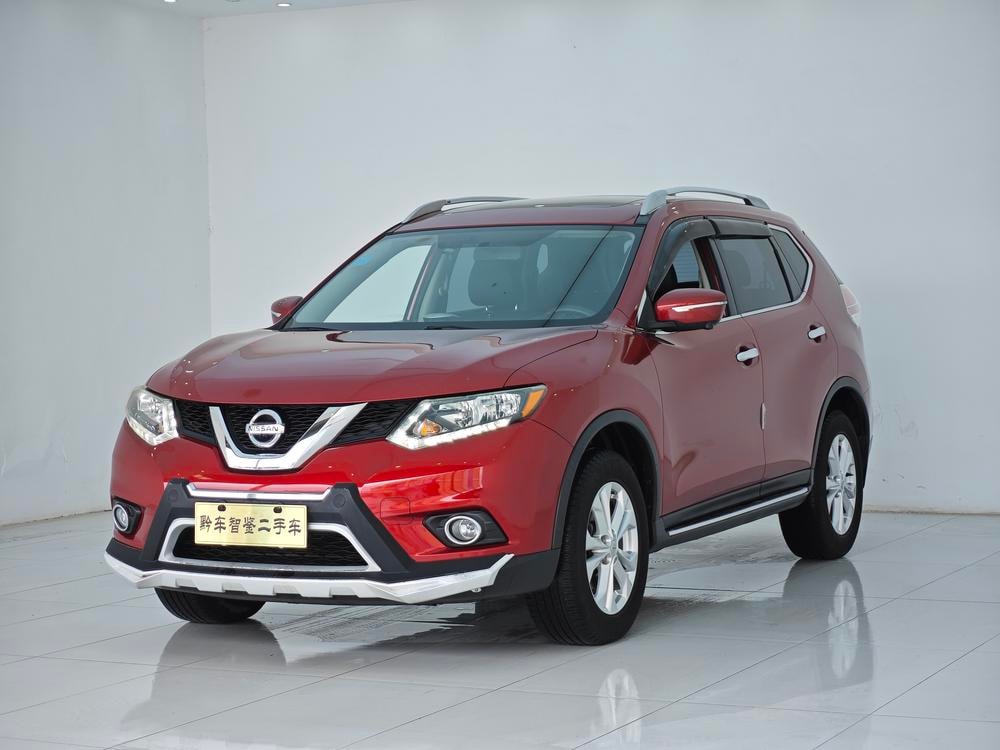Nissan X-Trail 2015 — фото автомобиля