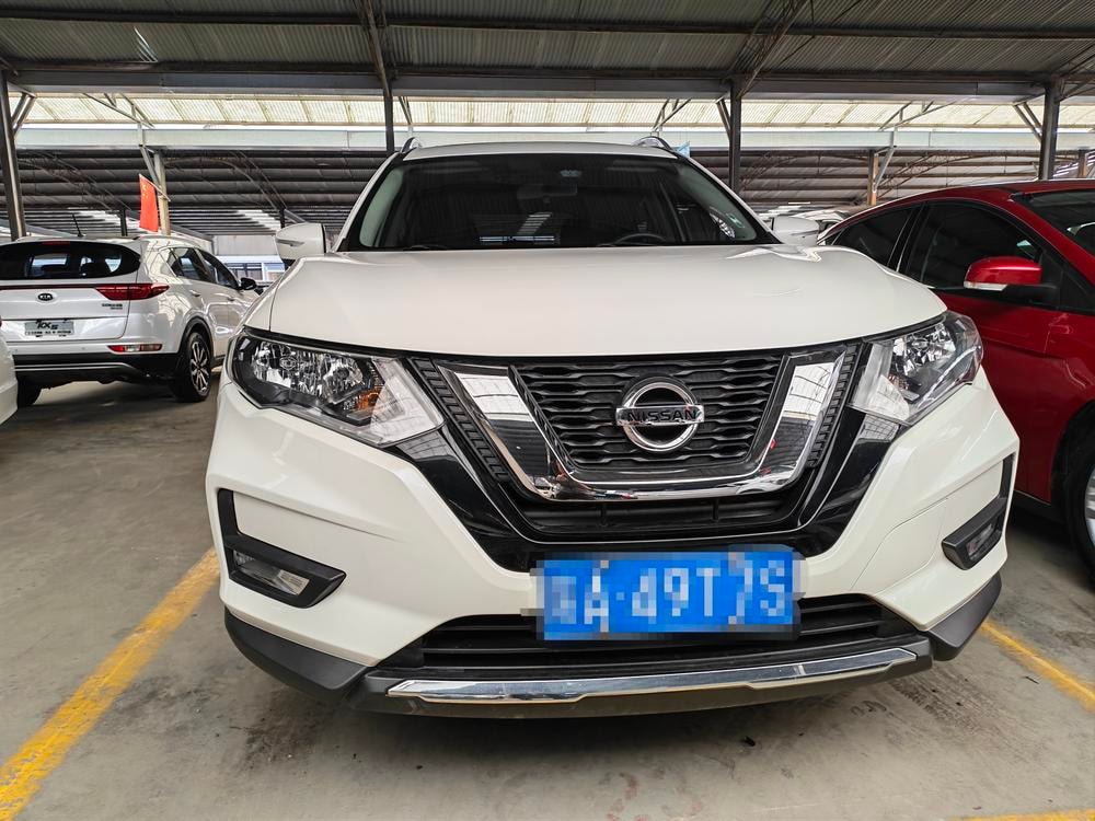 Nissan X-Trail 2021 — фото автомобиля