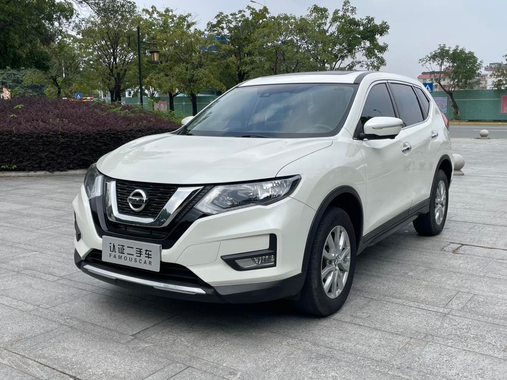 Nissan X-Trail 2021 — фото автомобиля