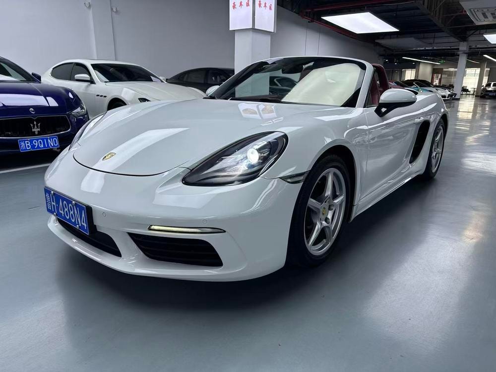Porsche 718 2016 — фото автомобиля