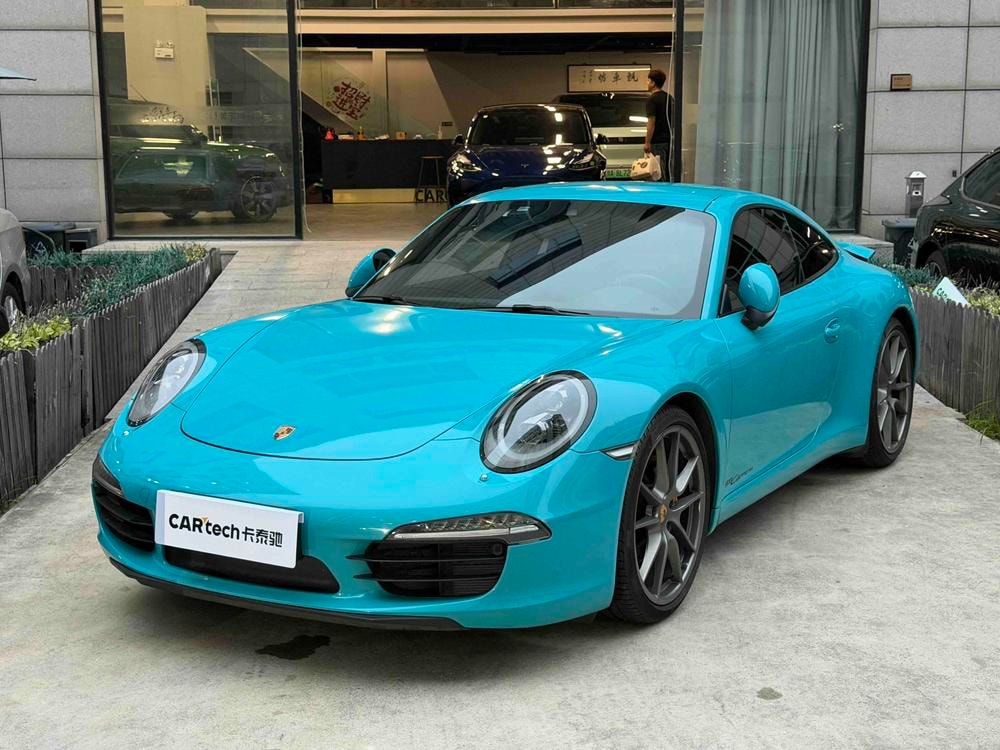 Porsche 911 2015 — фото автомобиля 1