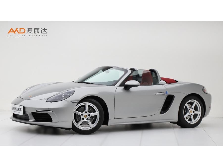 Porsche Boxster 2024 — фото автомобиля