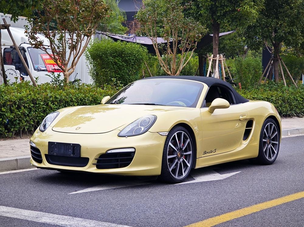 Porsche Boxster 2013 — фото автомобиля