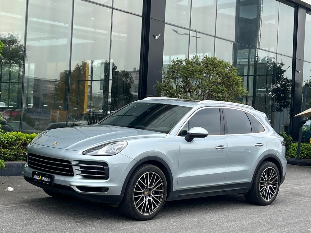 Porsche Cayenne 2020 — фото автомобиля