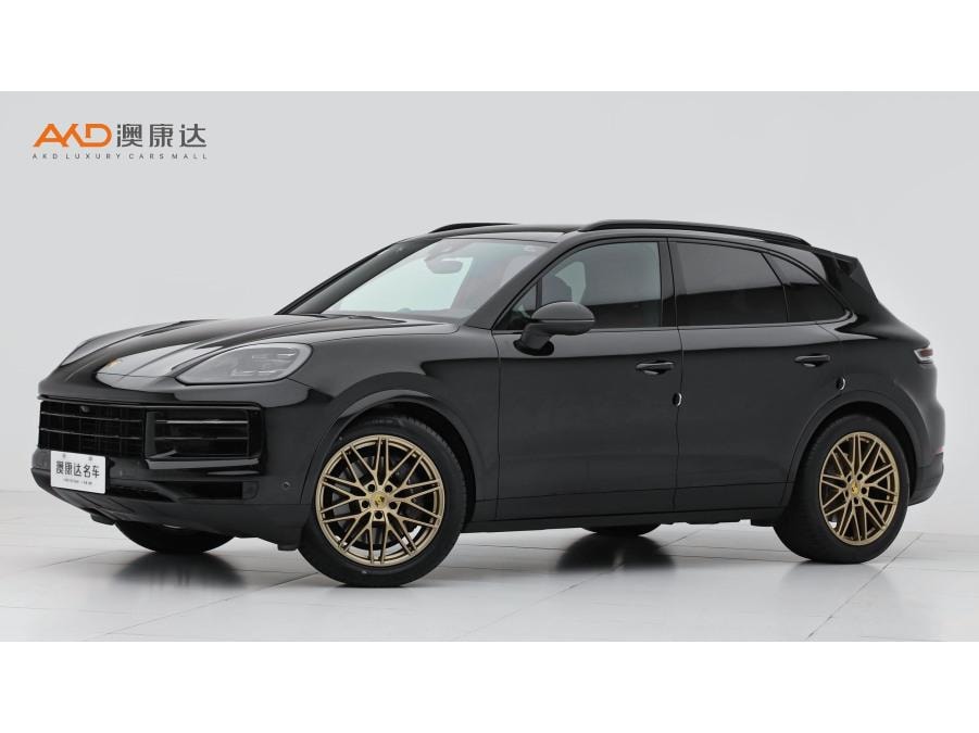 Porsche Cayenne 2024 — фото автомобиля 1