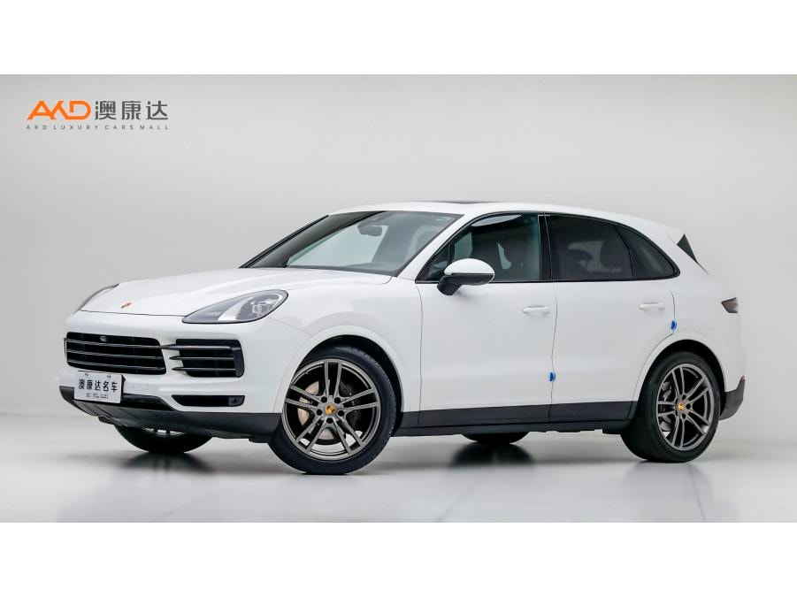 Porsche Cayenne 2023 — фото автомобиля 1