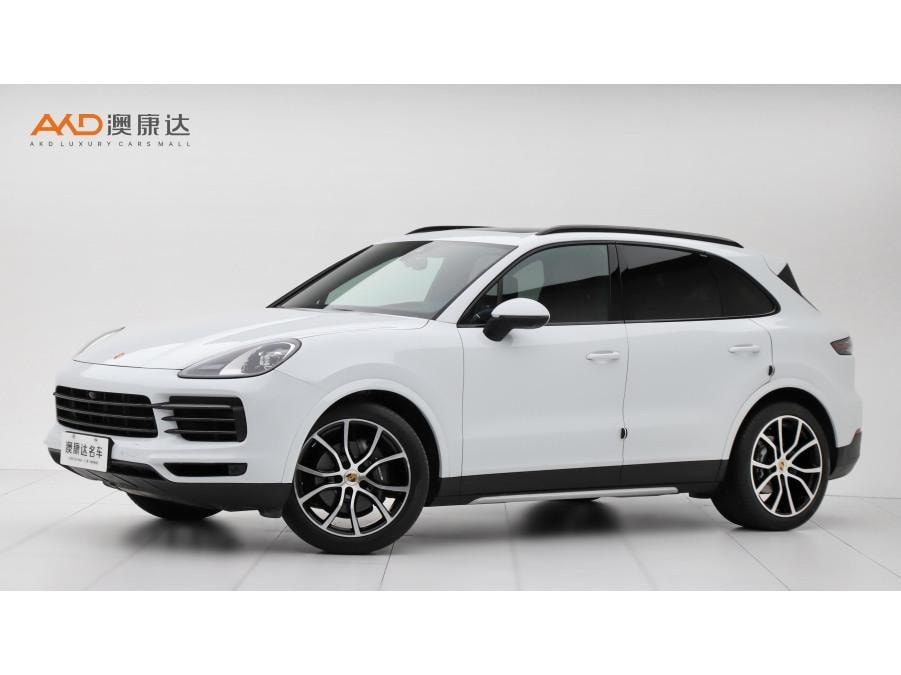 Porsche Cayenne 2023 — фото автомобиля