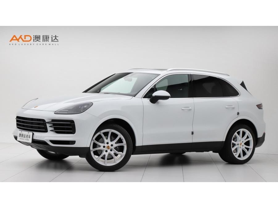 Porsche Cayenne 2022 — фото автомобиля