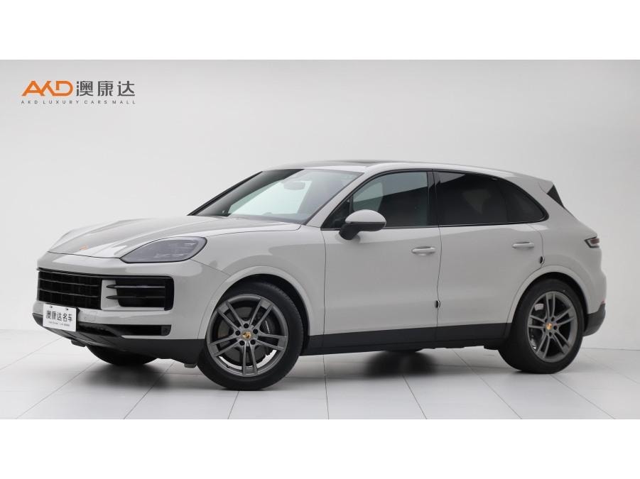Porsche Cayenne 2024 — фото автомобиля