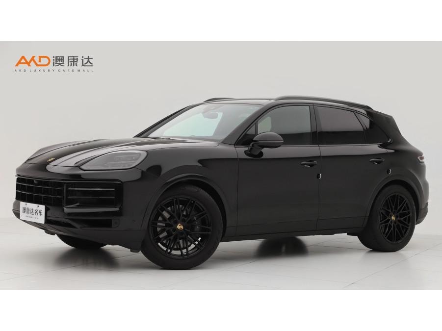 Porsche Cayenne 2024 — фото автомобиля