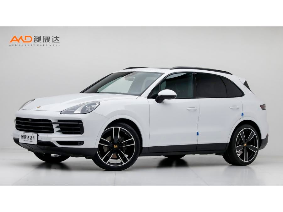 Porsche Cayenne 2023 — фото автомобиля