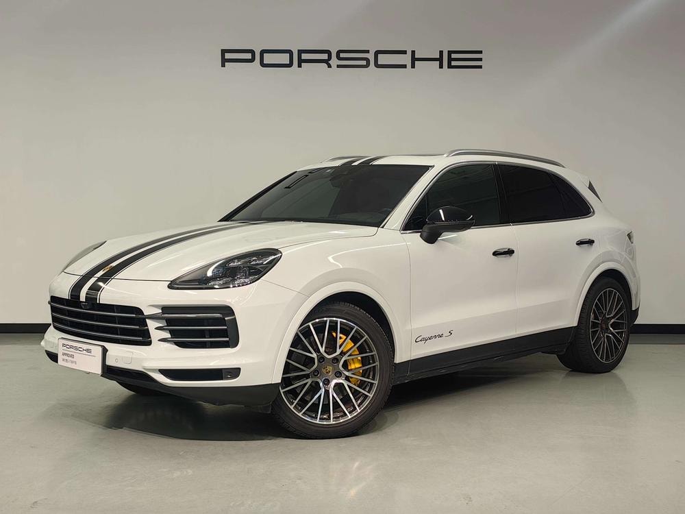 Porsche Cayenne 2018 — фото автомобиля
