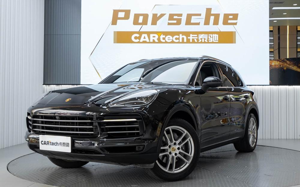 Porsche Cayenne 2018 — фото автомобиля