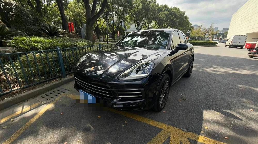 Porsche Cayenne 2019 — фото автомобиля